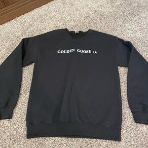 Gildan Black Crewneck Sweatshirt